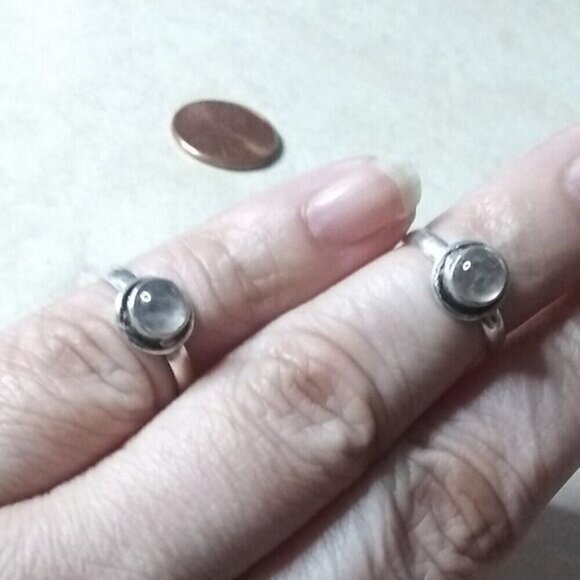 Palest Rose Quartz Cabochon - Midi Ring - Toe Ring - Child's - Adjustable 3.5+++ - Picture 2 of 8